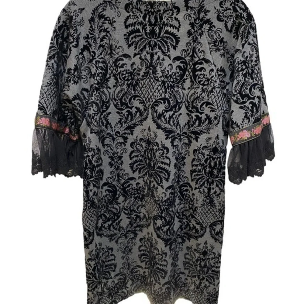 Uncle Frank black dress with romantic embroidery sleeves size med